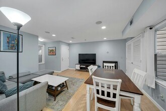 439 2nd St in Jersey City, NJ - Foto de edificio - Building Photo