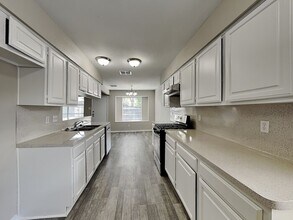 2307 Romayor Ct in Pearland, TX - Building Photo - Building Photo