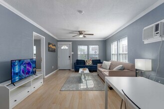 1802 Morgan Ave in Corpus Christi, TX - Building Photo - Building Photo