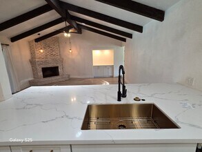 166 Southcreek Cir in Folsom, CA - Building Photo - Building Photo