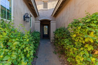 20399 E Mockingbird Dr in Queen Creek, AZ - Building Photo - Building Photo