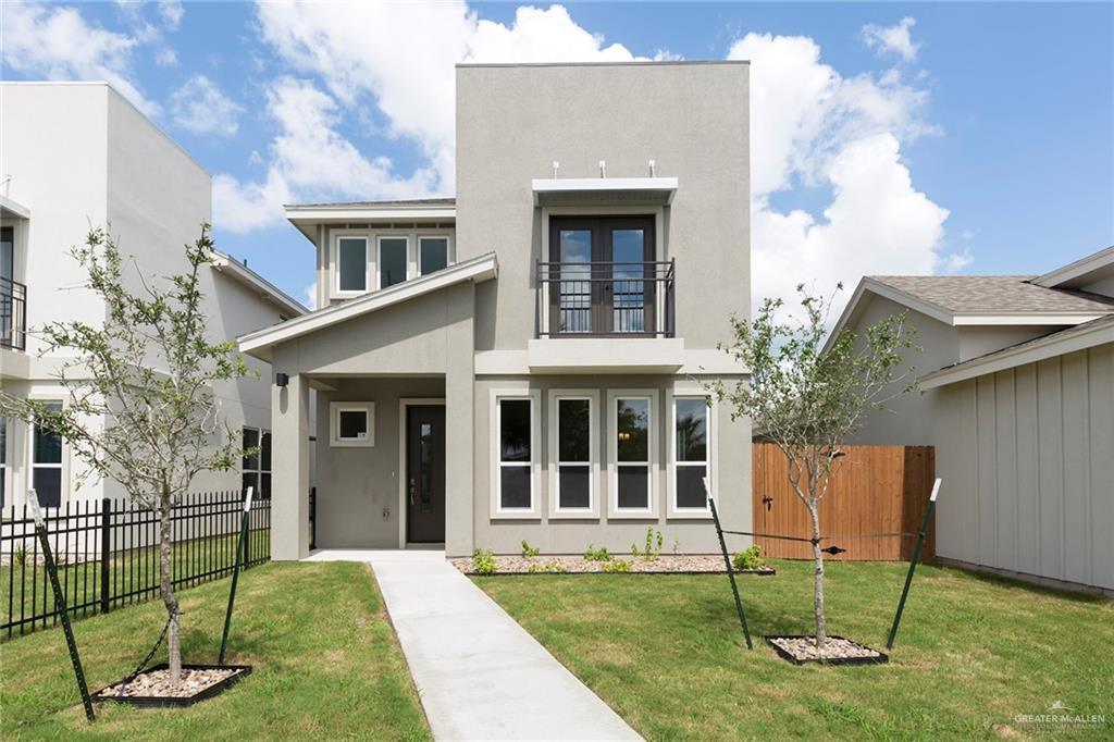 10218 N 15th St in McAllen, TX - Building Photo