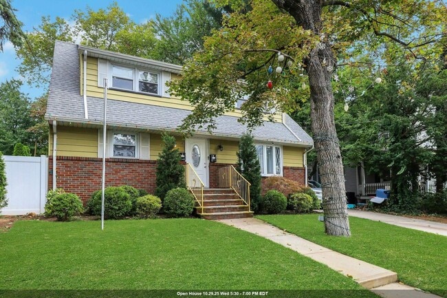 property at 130 Mt Vernon St