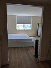 301 Lake Shore Dr-Unit -409 in Lake Park, FL - Building Photo - Building Photo