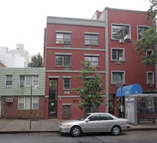 385 Graham Ave in Brooklyn, NY - Building Photo