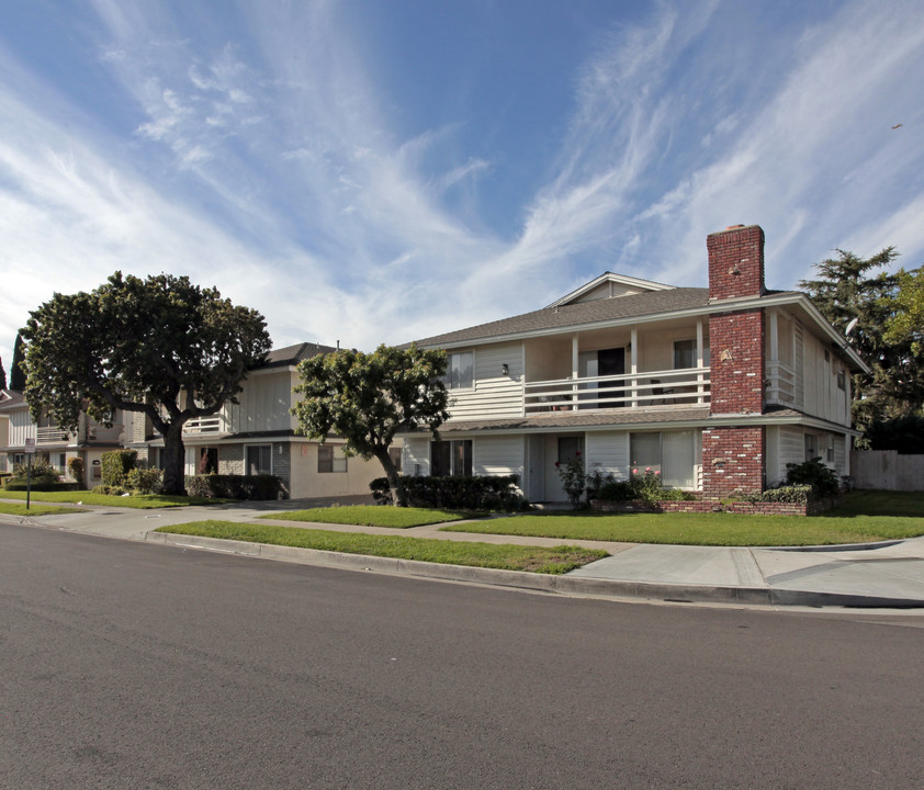 12861-12871 Fern St in Garden Grove, CA - Building Photo