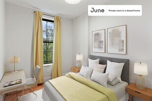 Room in Shared 4 bed/1 bath home in New York, NY - Building Photo