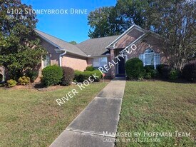 4102 Stoneybrook Dr in Bryant, AR - Building Photo