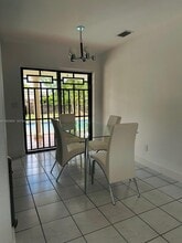 3225 SW 94th Ave in Miami, FL - Building Photo - Building Photo