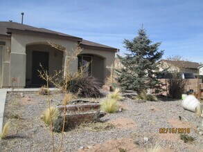 5211 Mayhill Ct NE in Rio Rancho, NM - Building Photo - Building Photo