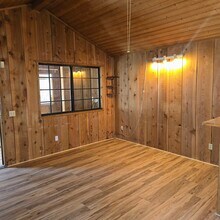 527 Spruce Ln in Big Bear, CA - Building Photo - Building Photo