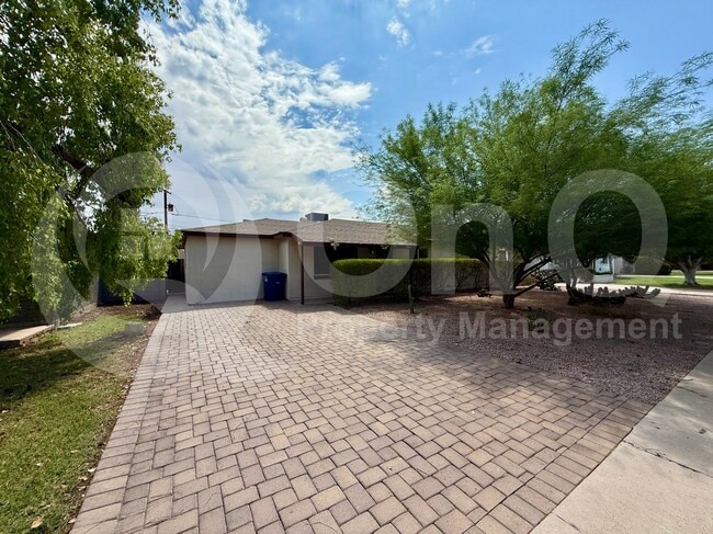 property at 1309 E Orange St.