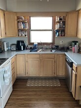 2517 S Lake Ave in Sioux Falls, SD - Building Photo - Building Photo