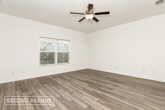 10935 Juliette Pass in Converse, TX - Foto de edificio - Building Photo