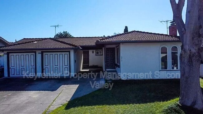 34935 Peco St in Union City, CA - Building Photo - Building Photo