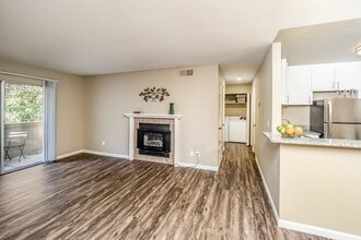 Cameron Oaks in Cameron Park, CA - Building Photo - Building Photo