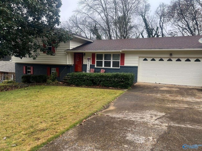 property at 409 Cumberland Dr SE