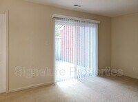 401 Advocate Ct photo'