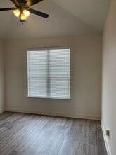 2007 102nd St in Lubbock, TX - Building Photo - Building Photo