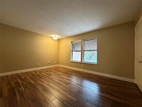 1901 Brun St in Houston, TX - Building Photo - Building Photo