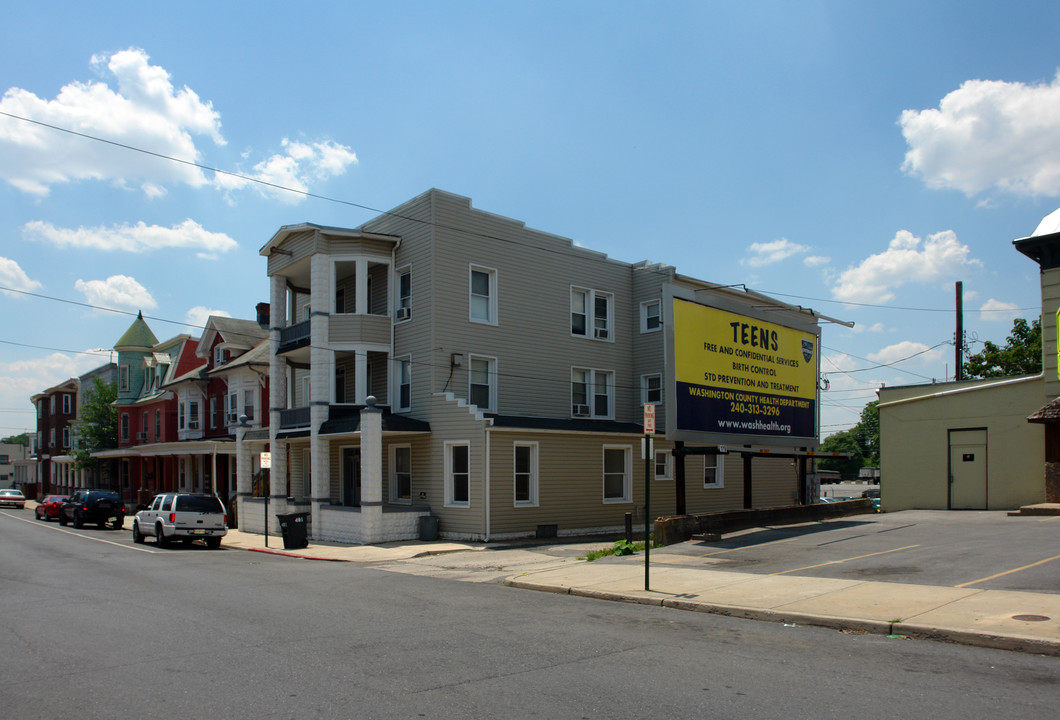 401 S Potomac St in Hagerstown, MD - Building Photo