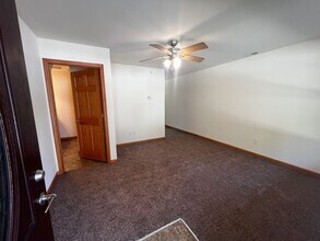 202 Rail Rd in Chesterton, IN - Foto de edificio - Building Photo