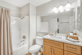 Noho Huston in North Hollywood, CA - Building Photo - Building Photo