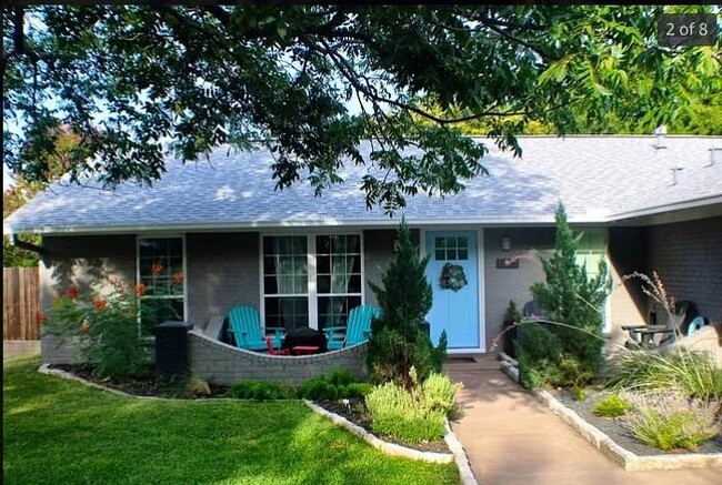 7503 Sevilla Dr in Austin, TX - Foto de edificio - Building Photo
