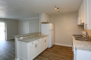 Sabal Court Apartments