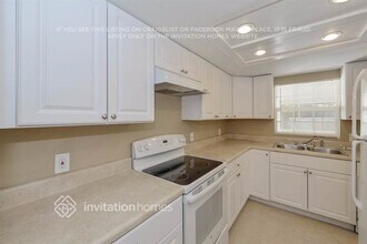 5800 Southwind Dr in Mulberry, FL - Foto de edificio - Building Photo