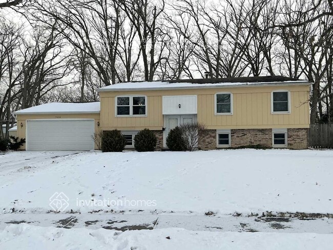 property at 7939 Edgewood Ct