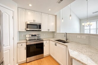 400 Symphony Cir in Cockeysville, MD - Foto de edificio - Building Photo