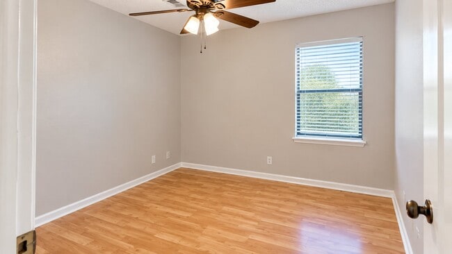 property at 1814 Glenn St SW