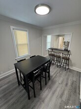 67 Hanford Ave in Bridgeport, CT - Building Photo - Building Photo