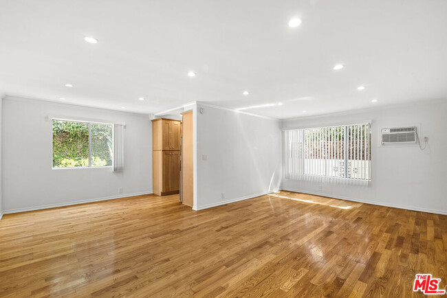 property at 8219 Norton Ave