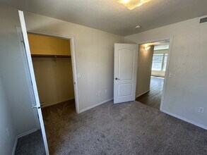 11839 Cloverbrook Ln in Boise, ID - Building Photo - Building Photo