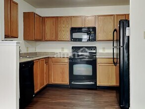 10155 Cumberland Pointe Blvd in Noblesville, IN - Foto de edificio - Building Photo