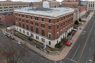 30 Trinity St in Hartford, CT - Building Photo