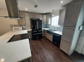 4390 Stumberg Ln in Baton Rouge, LA - Building Photo