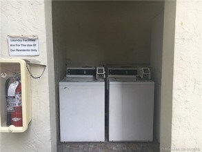 1619 Jefferson Ave-Unit -10 in Miami Beach, FL - Building Photo - Building Photo