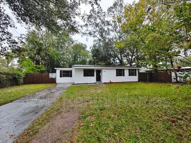 4737 Portsmouth Ave in Jacksonville, FL - Building Photo - Building Photo