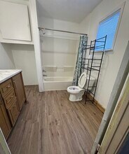 403 E Elk St in Henderson, TX - Building Photo - Building Photo