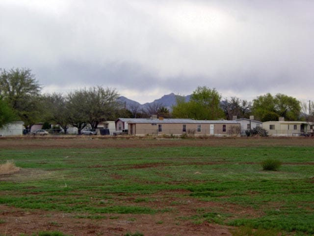 2100 Isaacks Ln in Las Cruces, NM - Foto de edificio - Building Photo