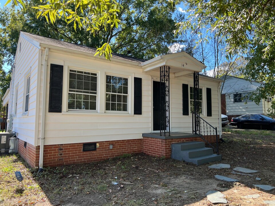 1417 Piedmont Way in Burlington, NC - Building Photo