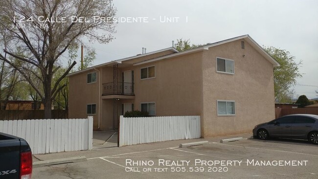 124 Calle Del Presidente-Unit -Unit 1 in Bernalillo, NM - Building Photo - Building Photo