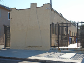 5060 Argus Dr in Los Angeles, CA - Building Photo - Building Photo