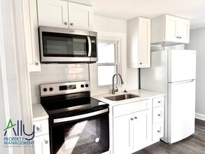 1108 W Beverley St in Staunton, VA - Building Photo - Building Photo