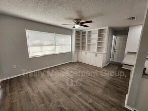 2429 Keeport Dr in Spring Hill, FL - Building Photo - Building Photo