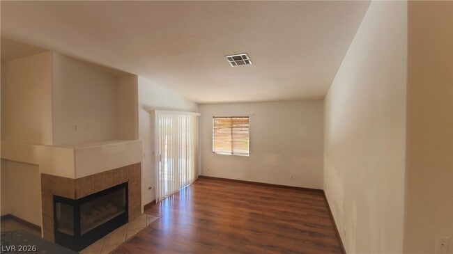2110 Los Feliz St in Las Vegas, NV - Building Photo - Building Photo