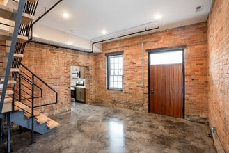 225 Old South High St in Harrisonburg, VA - Building Photo - Building Photo